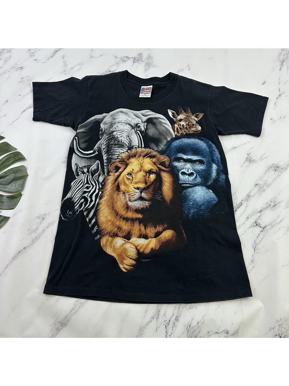 Trinity Products Mens Vintage 90s Graphic Tee Size M Black Lion Gorilla Animals